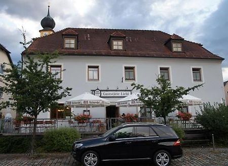 Gaststaette Liebl Hotel Wiesent Bagian luar foto