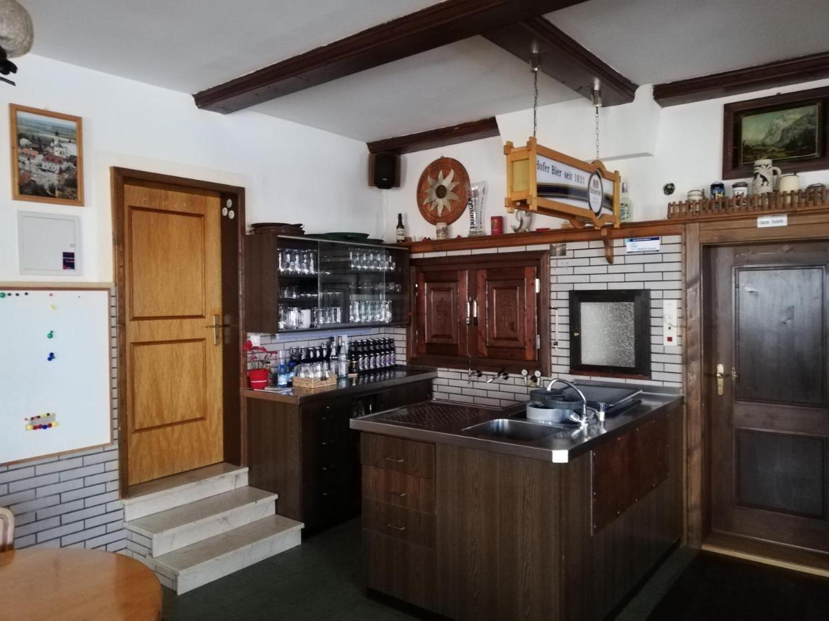 Gaststaette Liebl Hotel Wiesent Bagian luar foto