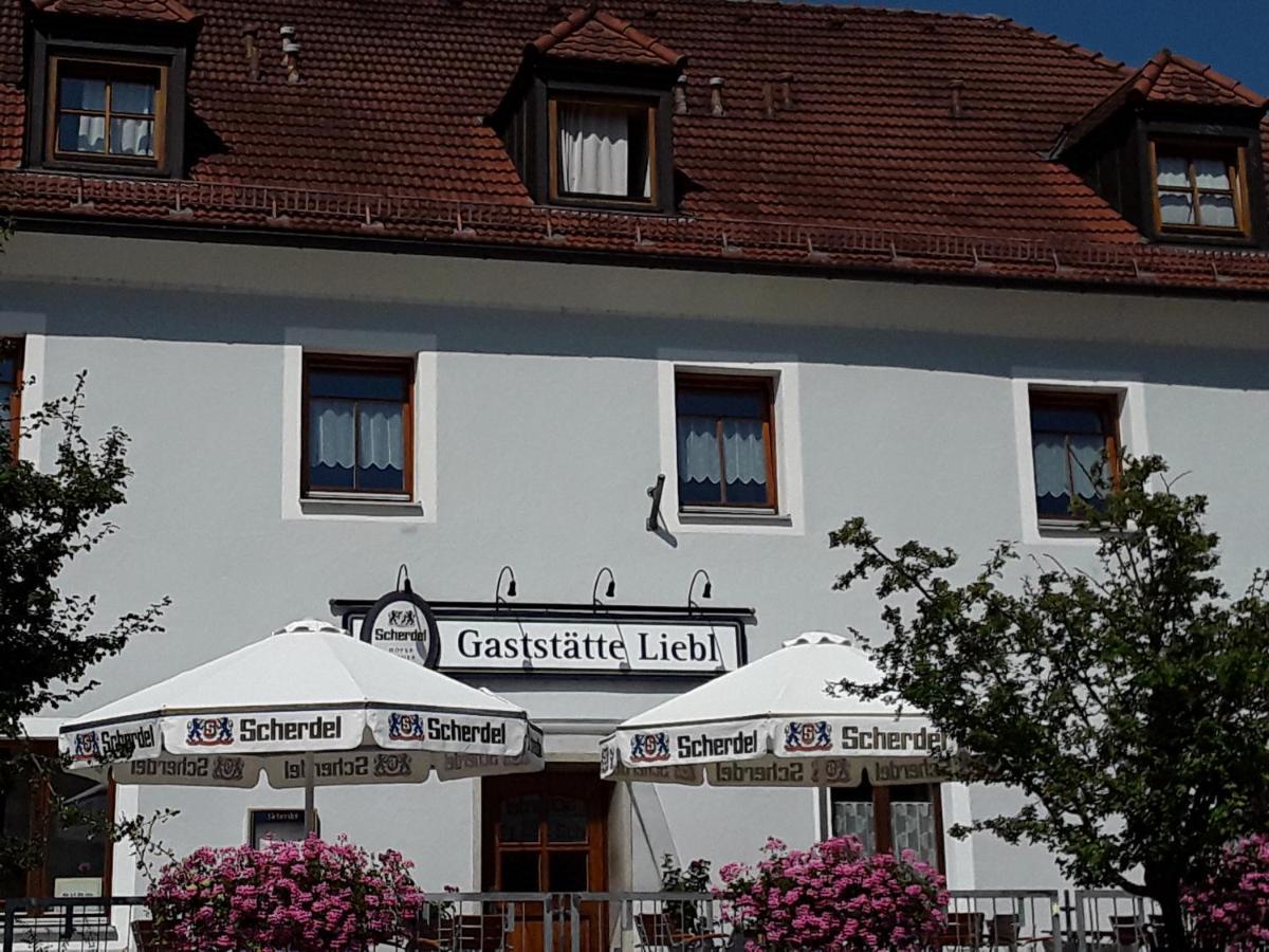 Gaststaette Liebl Hotel Wiesent Bagian luar foto