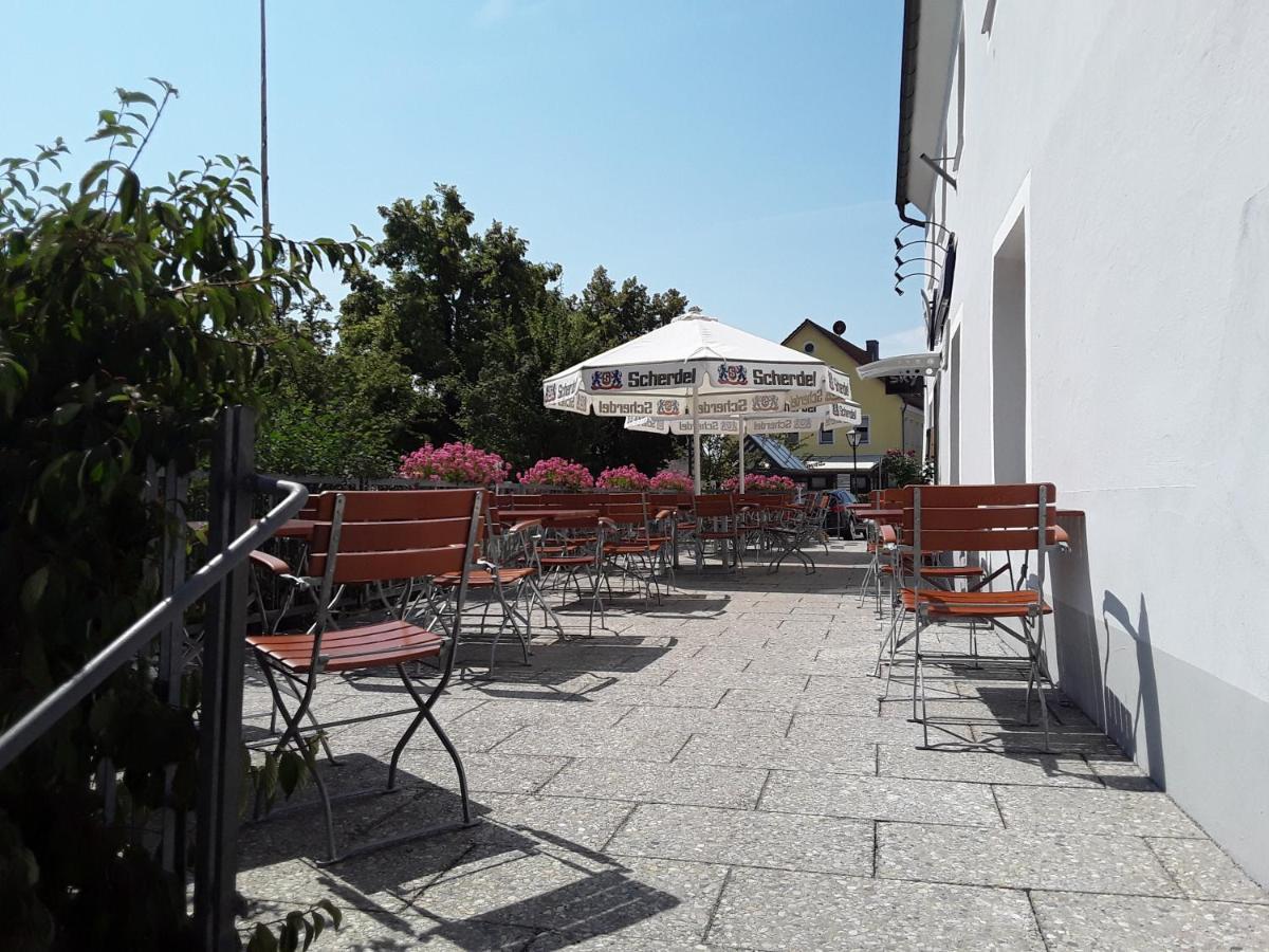 Gaststaette Liebl Hotel Wiesent Bagian luar foto
